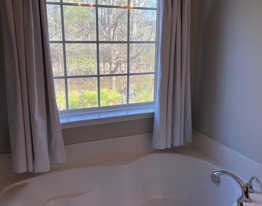 225 Mabley Place - Photo Thumbnail 31