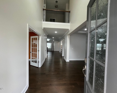 513 Acerno Drive - Photo Thumbnail 2