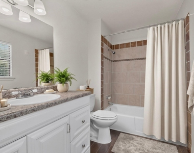 3312 Thomas Kincheon St - Photo Thumbnail 25