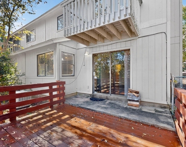 3312 Thomas Kincheon St - Photo Thumbnail 32