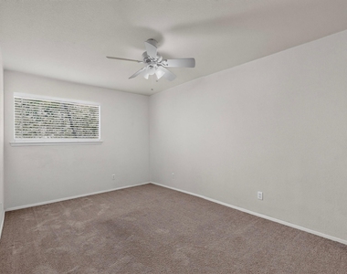 3312 Thomas Kincheon St - Photo Thumbnail 22
