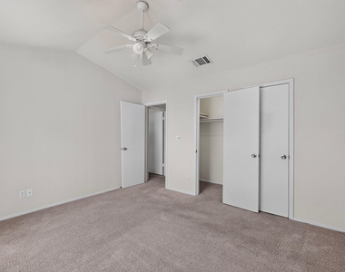 3312 Thomas Kincheon St - Photo Thumbnail 20