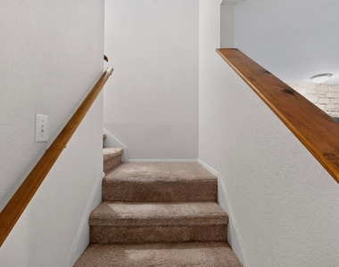 3312 Thomas Kincheon St - Photo Thumbnail 16