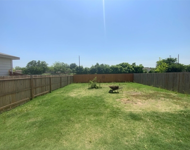 231 Elderberry - Photo Thumbnail 24