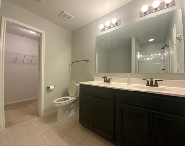 231 Elderberry - Photo Thumbnail 18