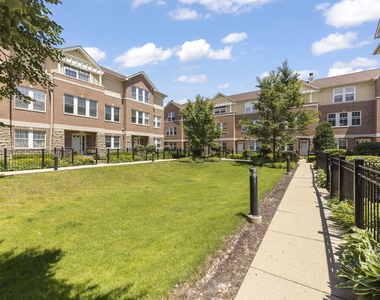 231 N West Street - Photo Thumbnail 20