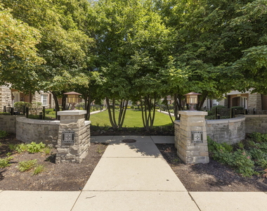 231 N West Street - Photo Thumbnail 21