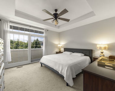 231 N West Street - Photo Thumbnail 12