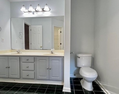 327 Lee Miller Drive - Photo Thumbnail 11