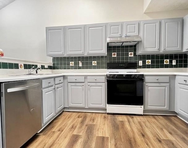 327 Lee Miller Drive - Photo Thumbnail 5