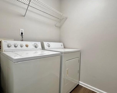 327 Lee Miller Drive - Photo Thumbnail 8