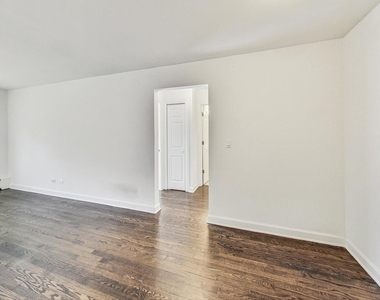 6000 N Winthrop Avenue - Photo Thumbnail 7