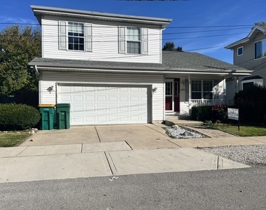 1005 Singer Avenue - Photo Thumbnail 23