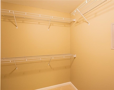 67 Nashport Lane - Photo Thumbnail 8