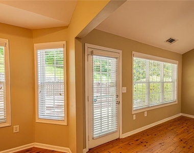 67 Nashport Lane - Photo Thumbnail 32
