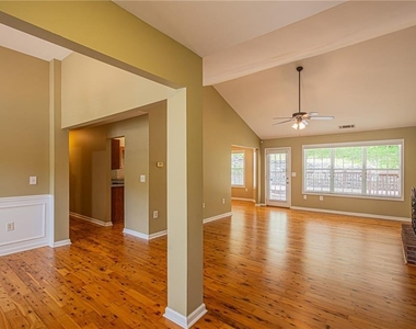 67 Nashport Lane - Photo Thumbnail 17