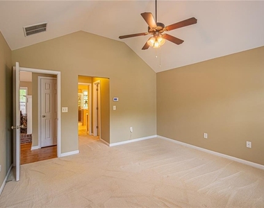 67 Nashport Lane - Photo Thumbnail 4