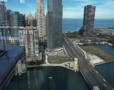 450 E Waterside Drive - Photo Thumbnail 24