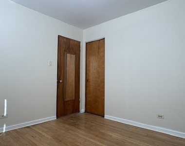 6834 W Diversey Avenue - Photo Thumbnail 11