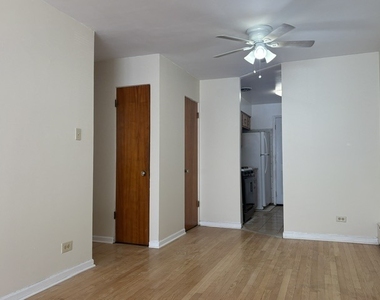 6834 W Diversey Avenue - Photo Thumbnail 4