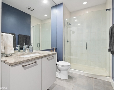 1116 W Adams Street - Photo Thumbnail 17