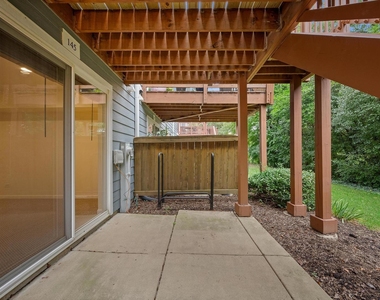 145 Tanglewood Drive - Photo Thumbnail 20