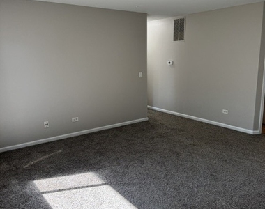 303 Newport Lane - Photo Thumbnail 3