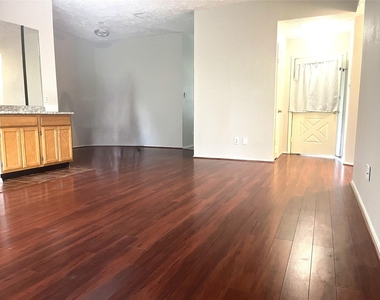 343 Elder Vista Drive - Photo Thumbnail 3