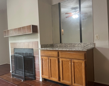 343 Elder Vista Drive - Photo Thumbnail 4