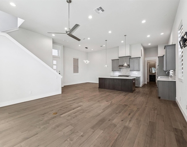 9803 Blissful Prairie Lane - Photo Thumbnail 3