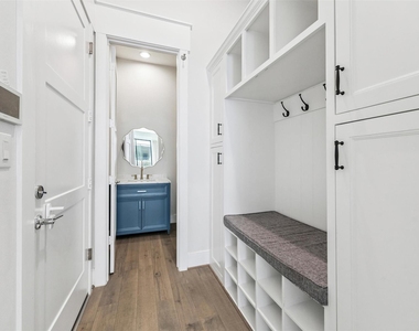 9803 Blissful Prairie Lane - Photo Thumbnail 10