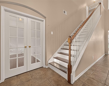 2914 Aspen Park Lane - Photo Thumbnail 4