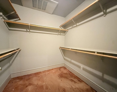 1014 Columbus Street - Photo Thumbnail 14