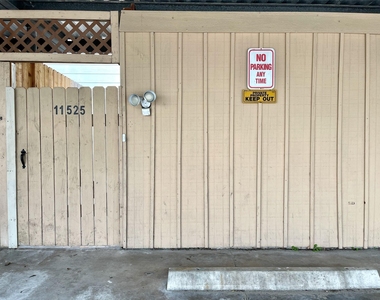 11525 Beechnut Street - Photo Thumbnail 2