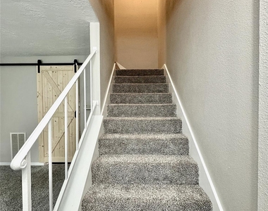 11525 Beechnut Street - Photo Thumbnail 10