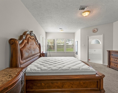 522 High Meadows Drive - Photo Thumbnail 15