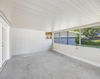 5226 W Bellfort Avenue - Photo Thumbnail 25