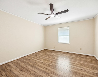 5226 W Bellfort Avenue - Photo Thumbnail 21