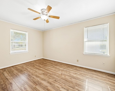 5226 W Bellfort Avenue - Photo Thumbnail 20