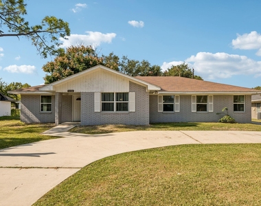 5226 W Bellfort Avenue - Photo Thumbnail 30