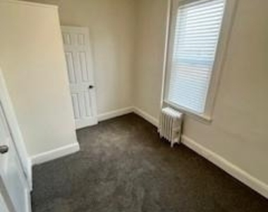14 Portland - Photo Thumbnail 7