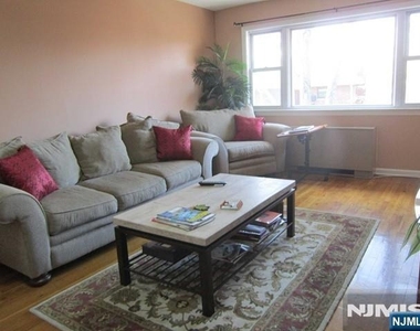 309b Grand - Photo Thumbnail 7