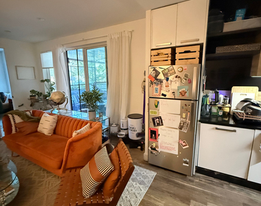246 Johnson Avenue - Photo Thumbnail 3