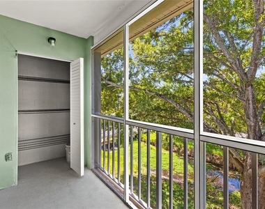 270 Promenade Drive - Photo Thumbnail 29