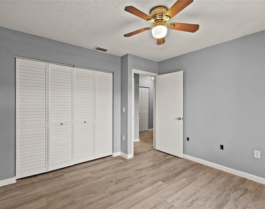 270 Promenade Drive - Photo Thumbnail 26