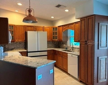 1591 San Christopher Drive - Photo Thumbnail 13