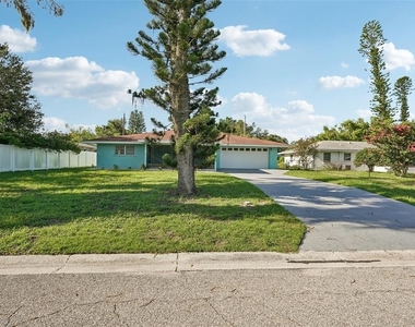 1339 22nd Street - Photo Thumbnail 37