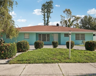 1339 22nd Street - Photo Thumbnail 2