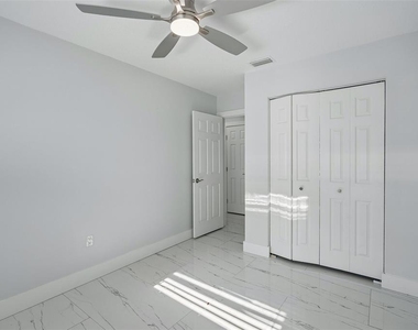 1339 22nd Street - Photo Thumbnail 23