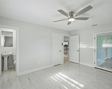 1339 22nd Street - Photo Thumbnail 19